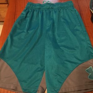 Under Armour Shorts - Under armour green shorts Under Armour Shorts - Under armour green shorts